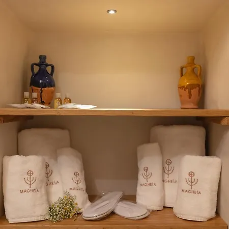 Trulli Magheia Bed & Breakfast